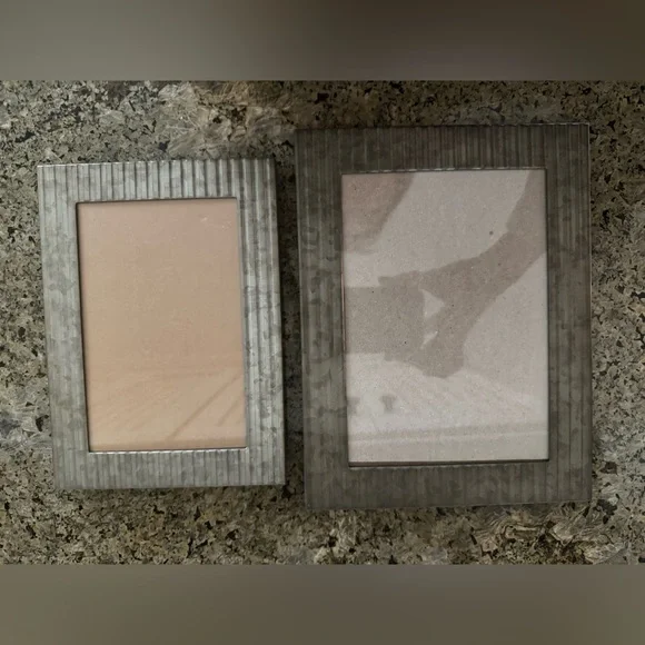 Galvanized Metal Picture Frame Set - Picture 2 of 4